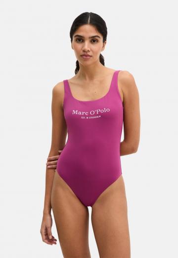 Слитный купальник