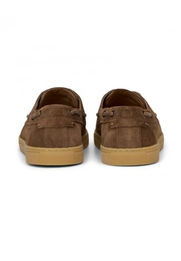 Ботинки на шнуровке