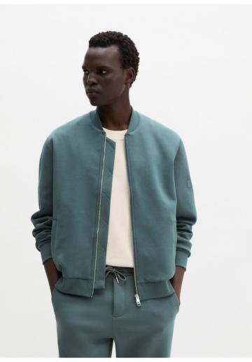 Куртка бомбер