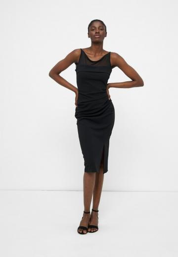 Платье футляр