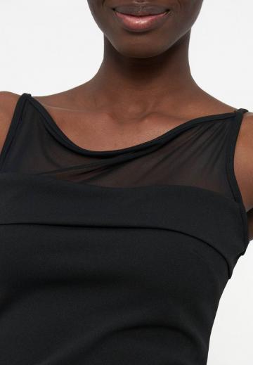 Платье футляр