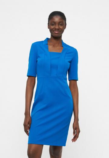 Платье футляр