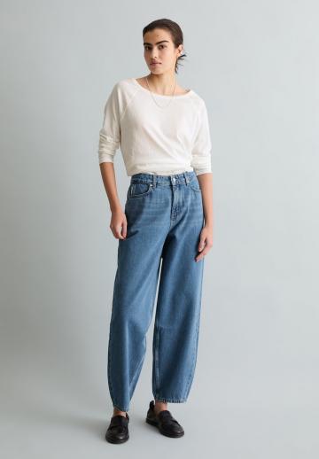 Свободные джинсы