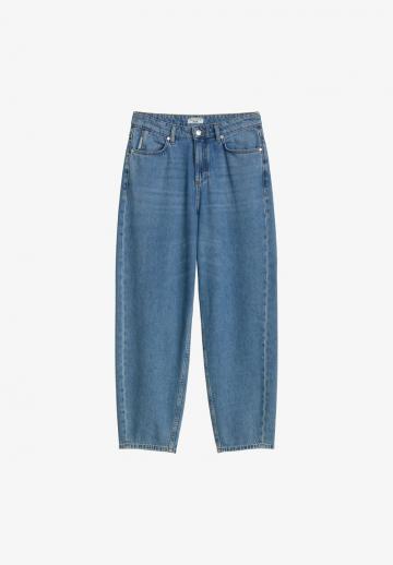 Свободные джинсы