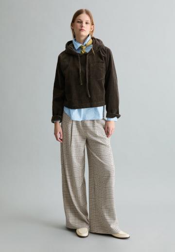 Пуловер с капюшоном