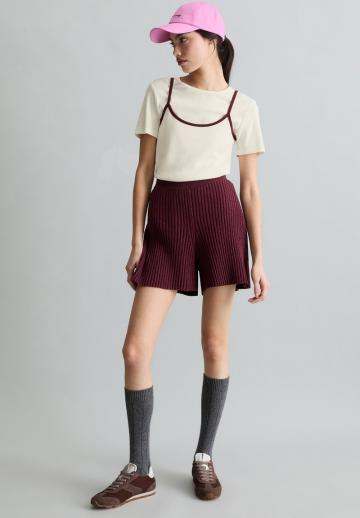 Топ на бретельках