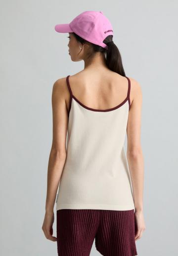 Топ на бретельках