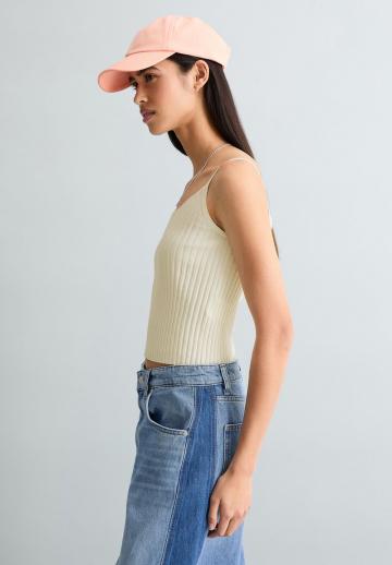 Топ на бретельках