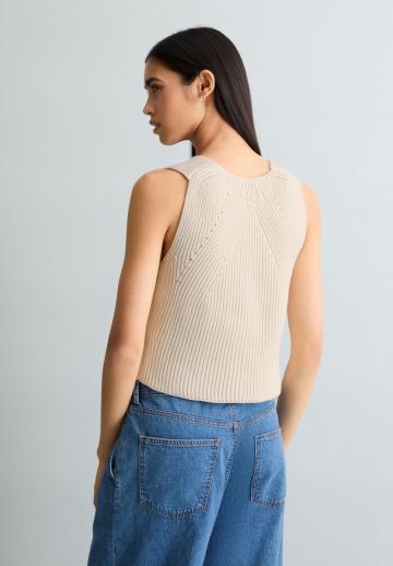 Короткая куртка