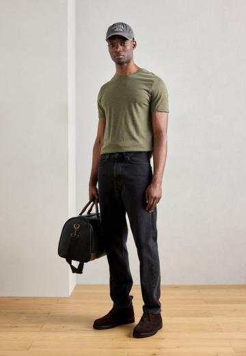 Свободные джинсы