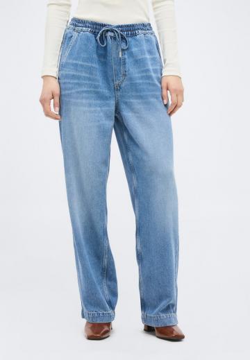 Свободные джинсы
