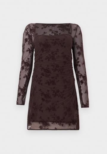 Коктейльное платье