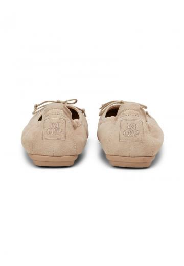 Спортивные балетки