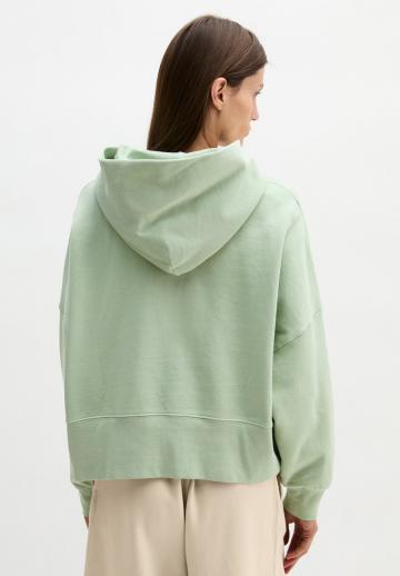 Пуловер с капюшоном