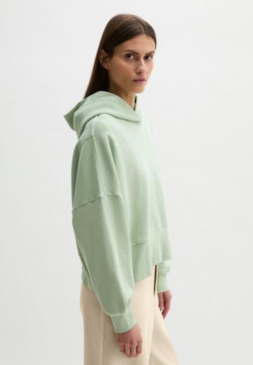 Пуловер с капюшоном