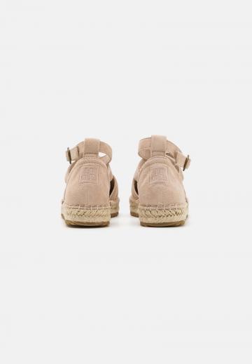 Эспадрильи