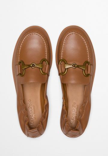 Полуботинки