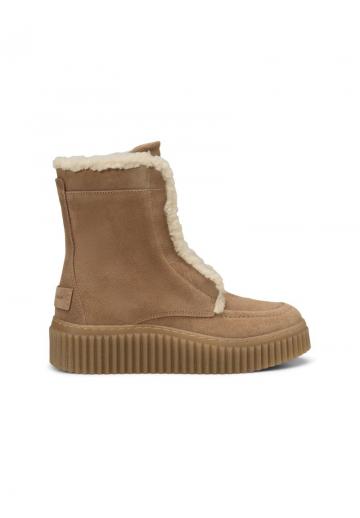 Зимние ботинки