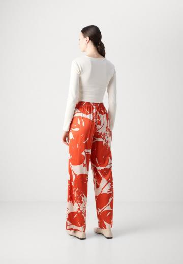 Широкие брюки