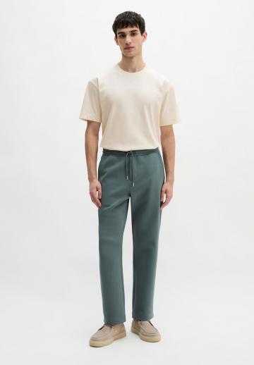 Спортивные штаны