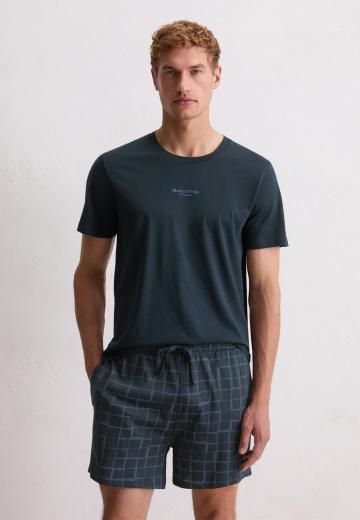 Пижама с шортами