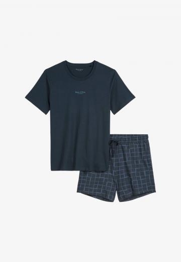 Пижама с шортами