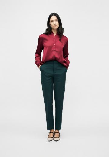 Атласная блузка