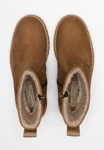 Зимние ботинки