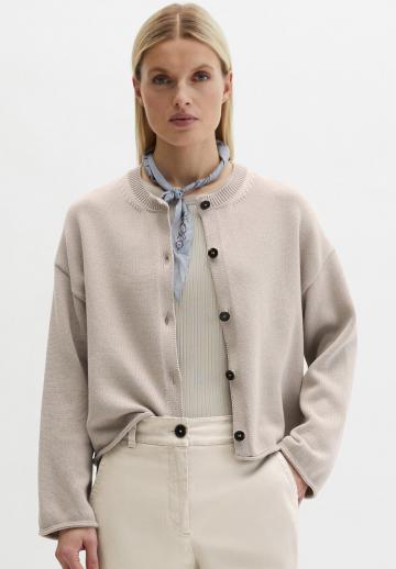 Вязаная кофта