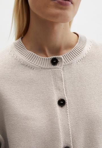 Вязаная кофта