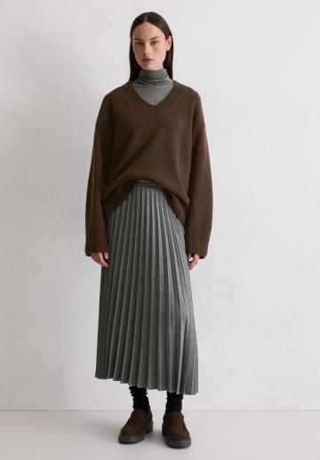 Длинный пуловер