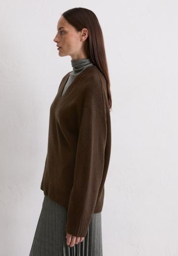 Длинный пуловер