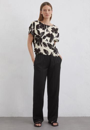 Атласная блузка