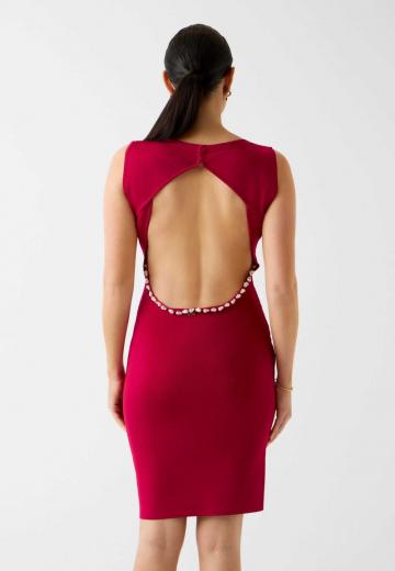 Платье футляр