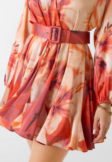 Короткое платье