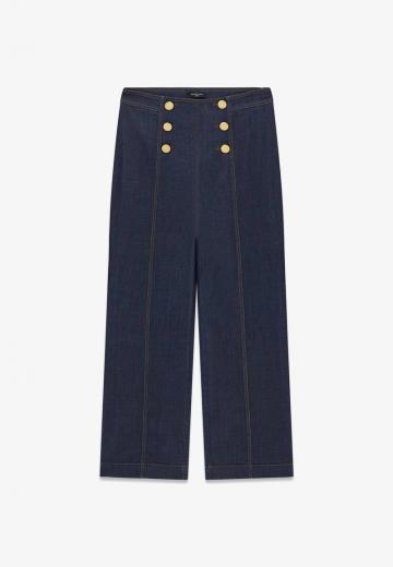 Прямые джинсы