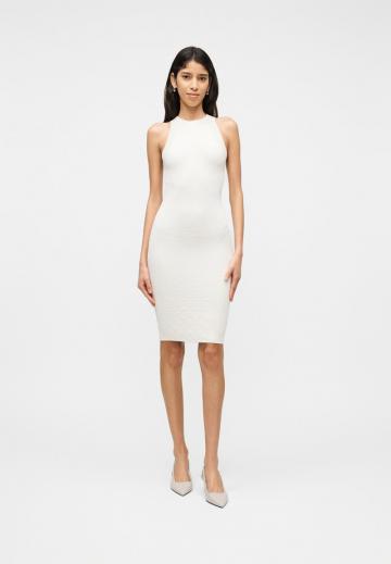 Вязаное платье