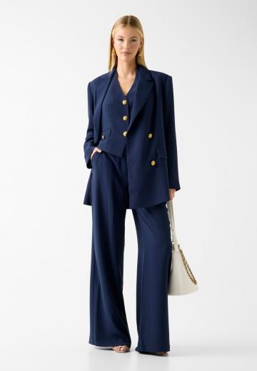 Короткое пальто