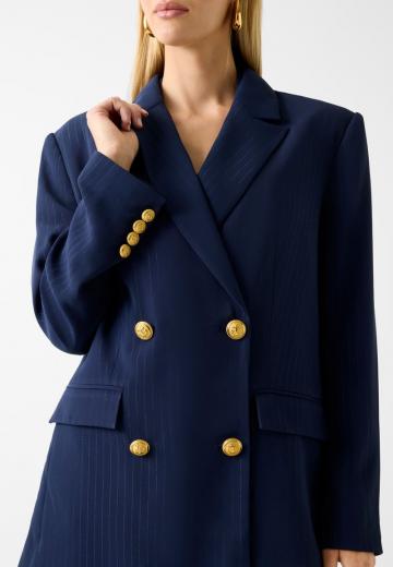 Короткое пальто