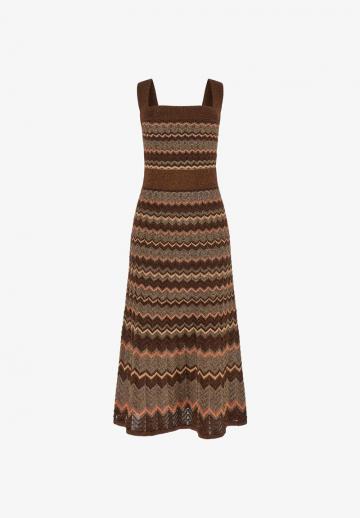 Вязаное платье