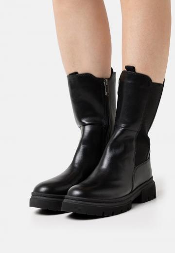 Сапоги на платформе