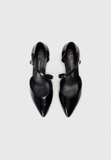 Туфли с ремешком