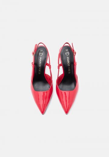 Туфли на высоком каблуке