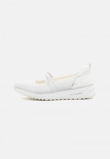 Спортивные балетки