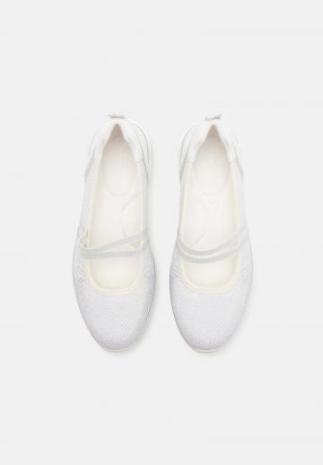 Спортивные балетки