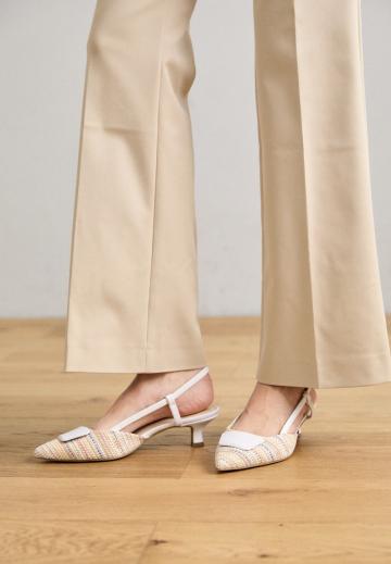 Туфли с ремешком