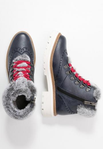 Полусапожки на платформе