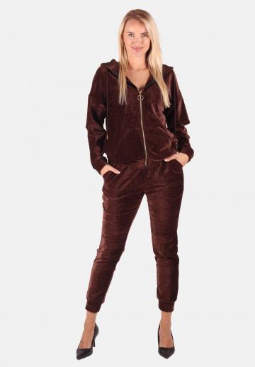 Спортивная куртка