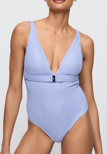 Слитный купальник