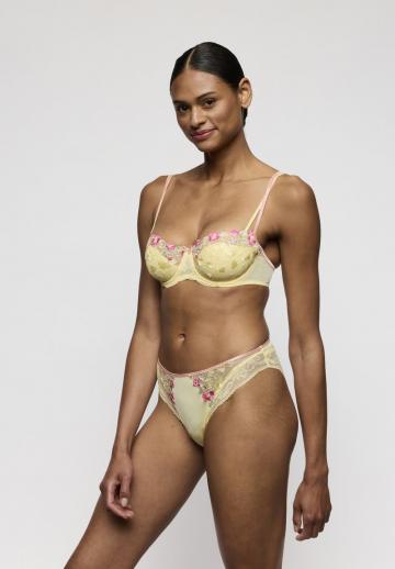 Бюстгальтер